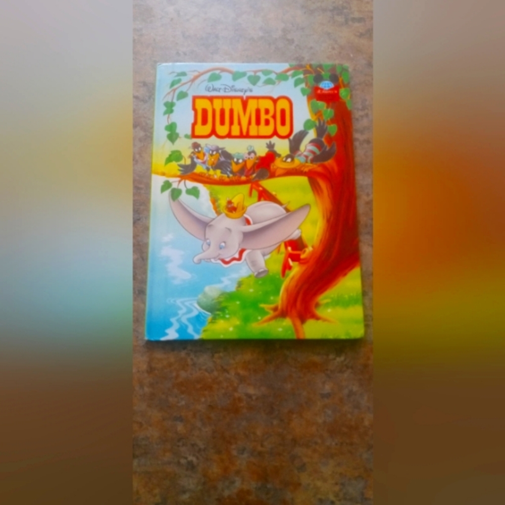 Walt Disney Dumbo Hardcover Story Book - Colorful Vintage Cover